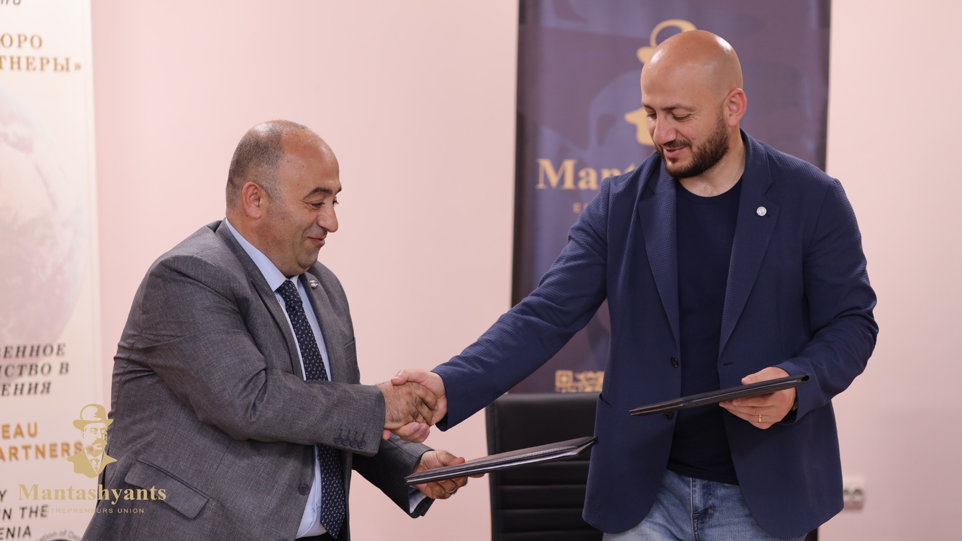 A memorandum was signed between the Mantashyants Club of Entrepreneurs and the Gabrielian & Partners Detective Bureau, a member of the World Association of Detectives