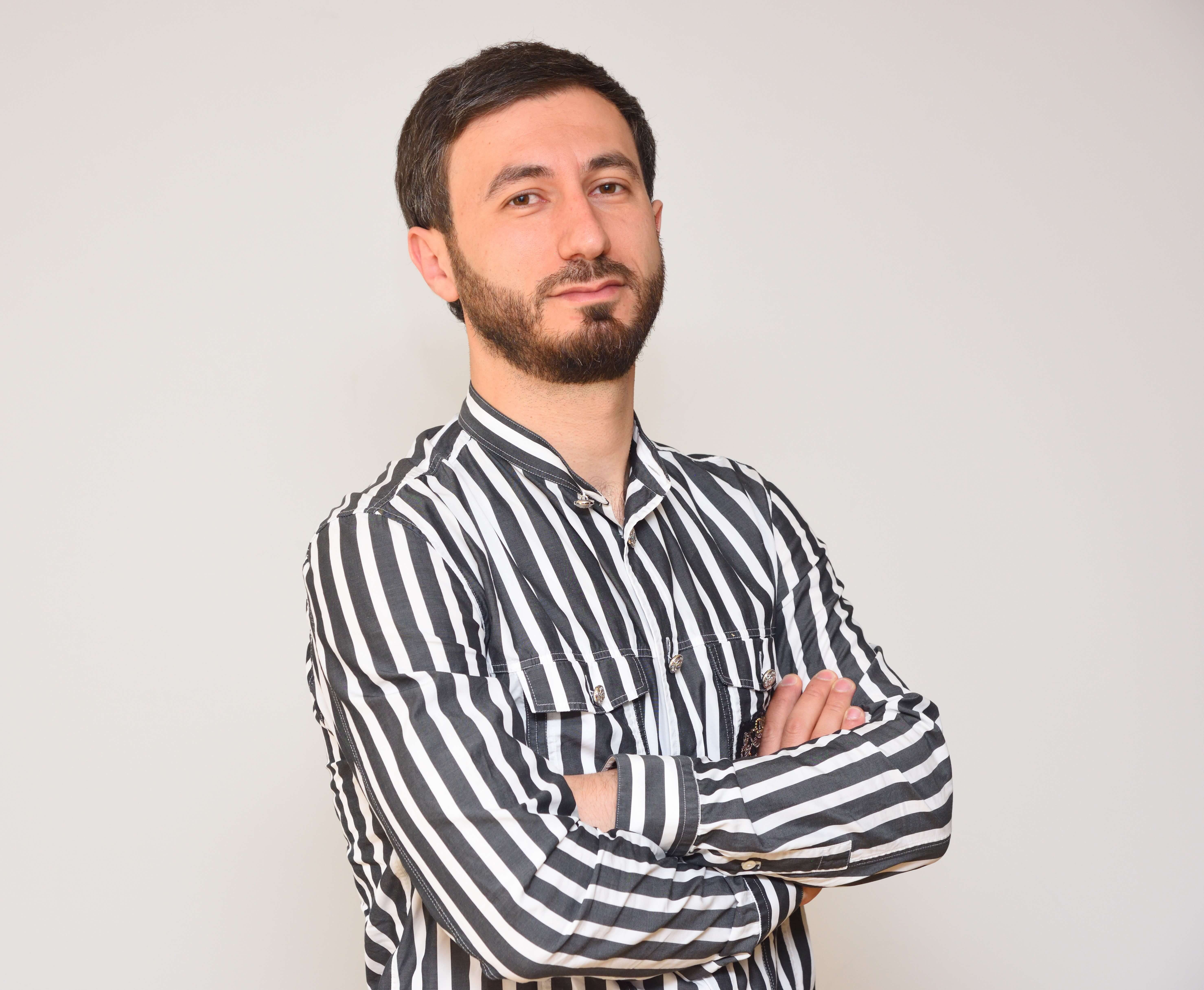 Անդրանիկ Նավասարդյան